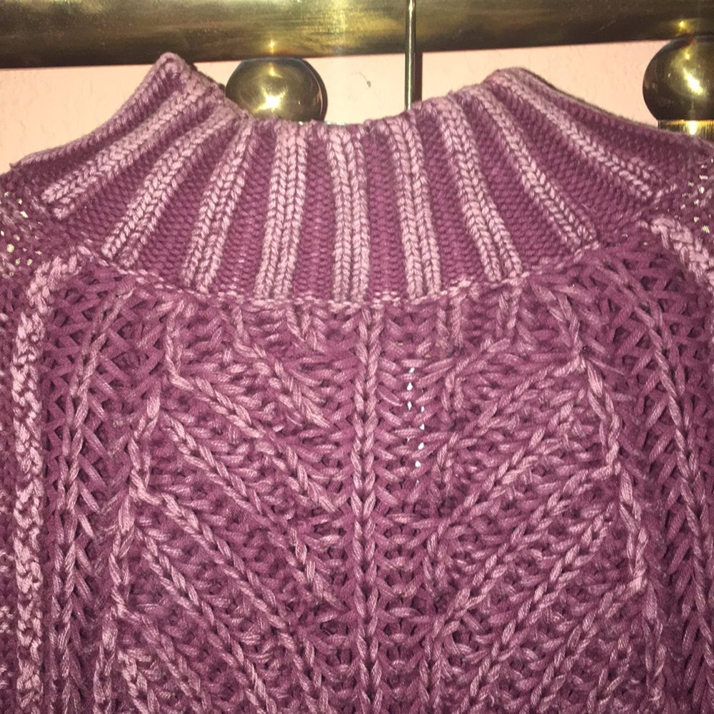 Sweater - Picture 2 of 5